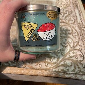 Bath & Body Works Chips & Salsa Candle - Fun Design